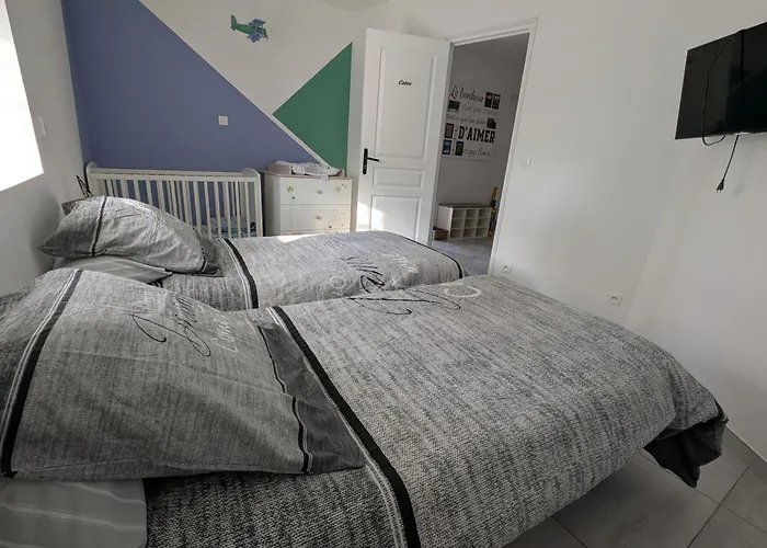 Boucharin - La Grange De Louis Et Sauna Дом отдыха